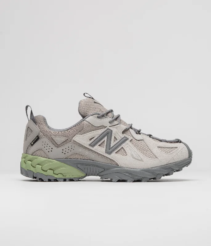 New Balance 610 Shoes - Light Mushroom / Timberwolf