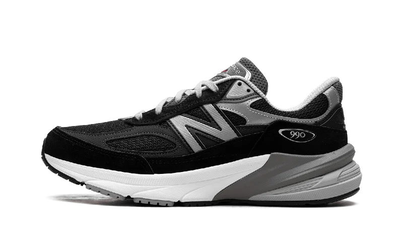 990v6 "Black / Silver"